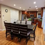 Luxury 4 Bedroom House In Pocono Mountains In Golf Course Near Lake