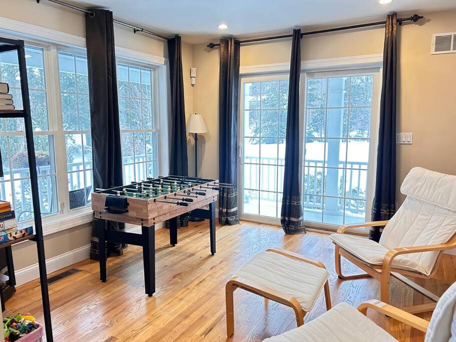Сasa de vacaciones Luxury 4 Bedroom House In Pocono Mountains In Golf Course Near Tobyhanna