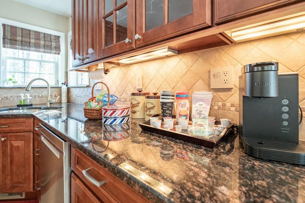 Сasa de vacaciones Luxury 4 Bedroom House In Pocono Mountains In Golf Course Near Tobyhanna