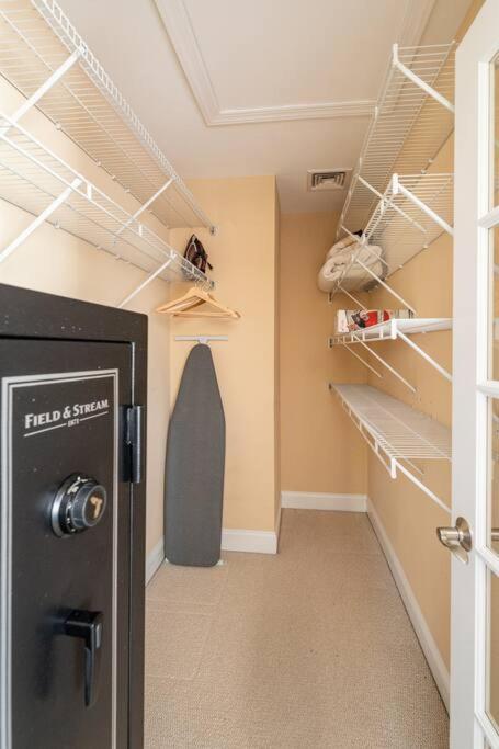 Сasa de vacaciones Luxury 4 Bedroom House In Pocono Mountains In Golf Course Near Tobyhanna